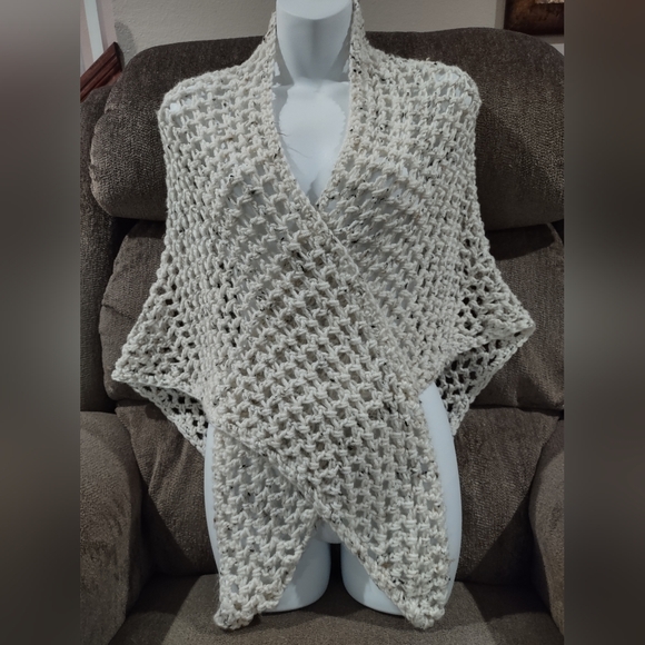 Crochet Shawl Wrap Poncho Cape Shrug Warm Wear Sweater - Picture 5 of 5